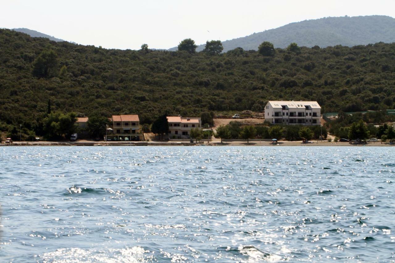 Apartments Vlatko Drače Εξωτερικό φωτογραφία
